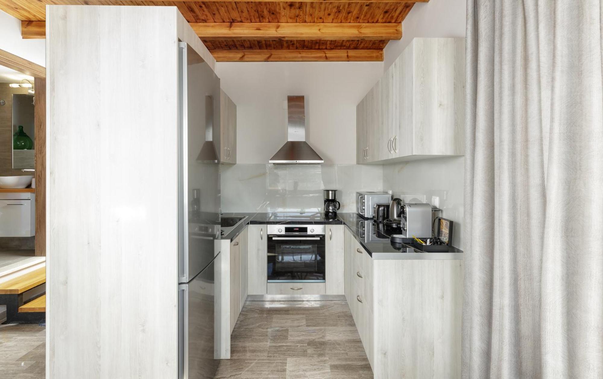 Mediterranean View Villa Makrýgialos エクステリア 写真