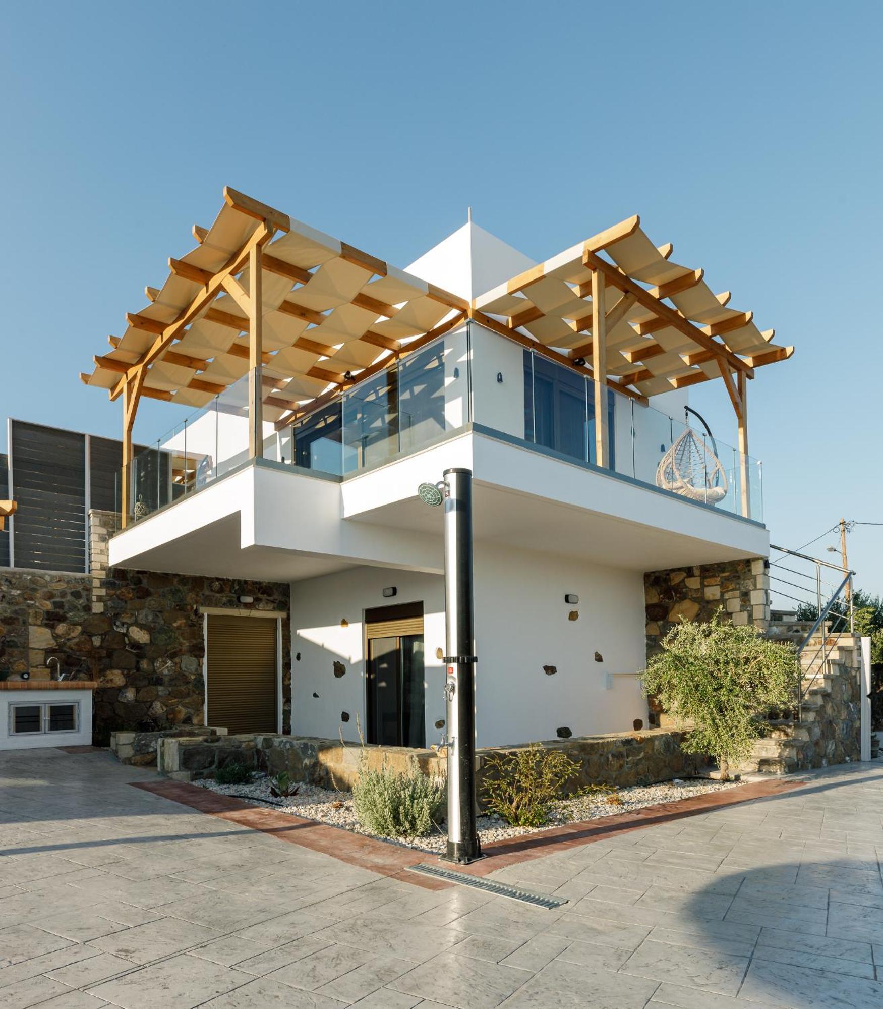 Mediterranean View Villa Makrýgialos エクステリア 写真